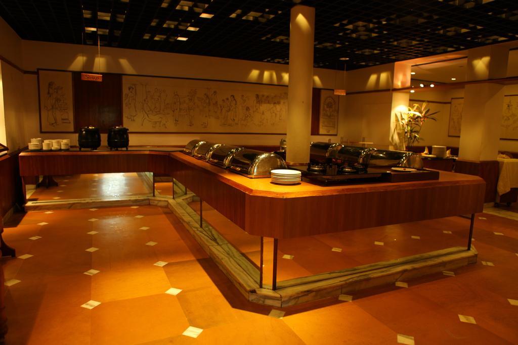 Casino Hotel - Cgh Earth, Cochin Kochi Exterior photo